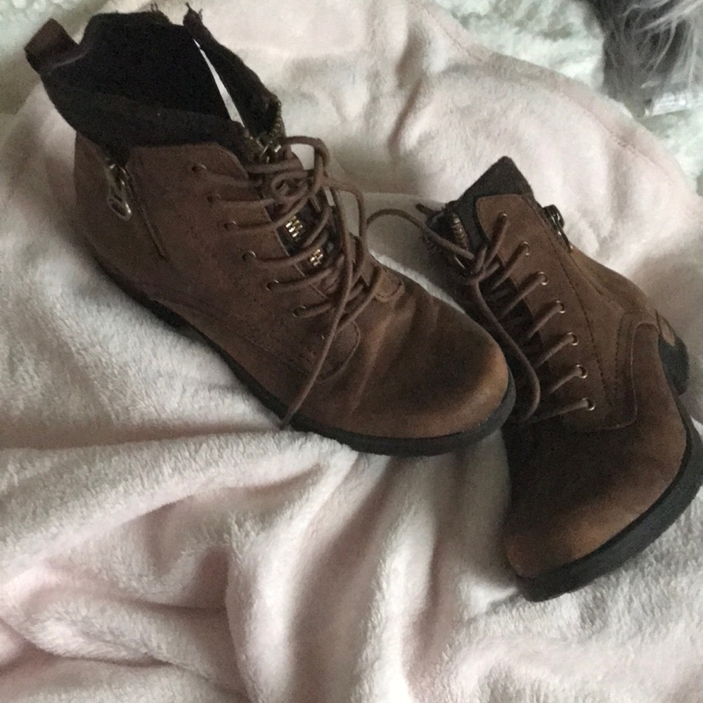 Leather boots